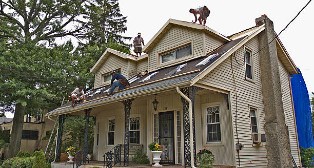 Best Best Roofing Contractors  in Kimberly, WI